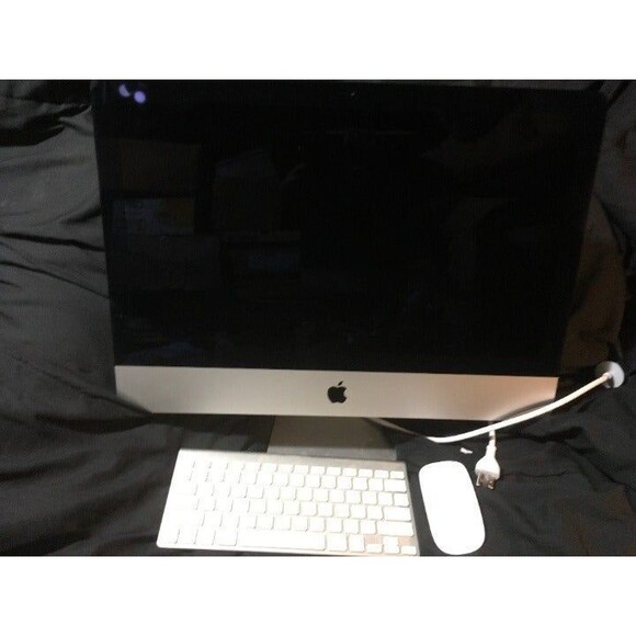 Apple 21.5 Inch All-In-One Imac Computer - Picture 4 of 9